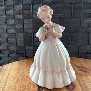 Holland Mold Vintage Figurine Girl Holding Flowers 1960